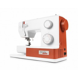 Швейная машина Bernette B05 Crafter