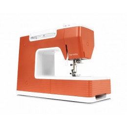 Швейная машина Bernette B05 Crafter