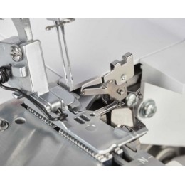 Оверлок Bernette Funlock B44