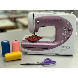 Швейная машина Bernette Milan 5
