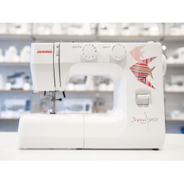 Швейная машина Janome Japan 957