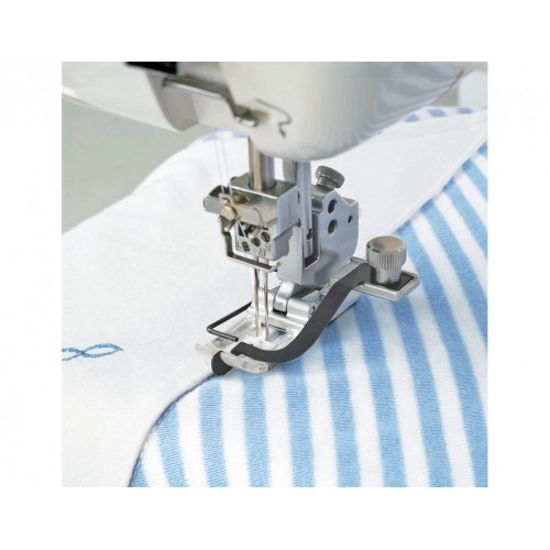 Лапка с центральным направителем для распошивальных машин