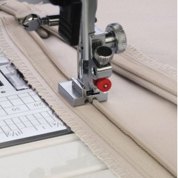 Лапка для втачивания потайной молнии Janome 200-333-001