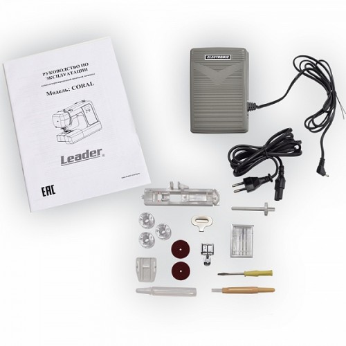 Швейная машина Leader Coral