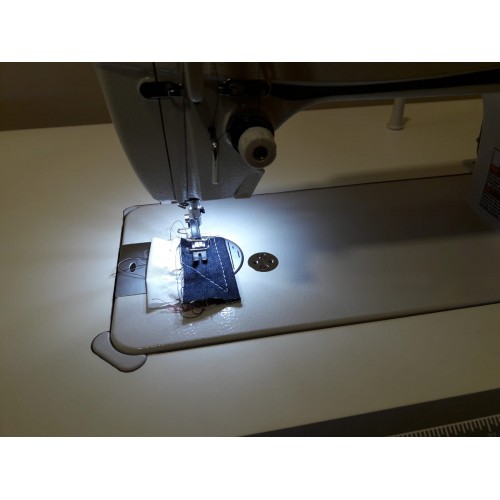 Промышленная прямострочная швейная машина Shunfa S1-H