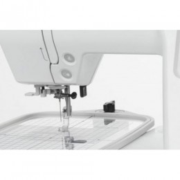 Вышивальная машина Bernette Deco 340