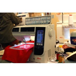 Швейно-вышивальная машина Elna eXpressive 860