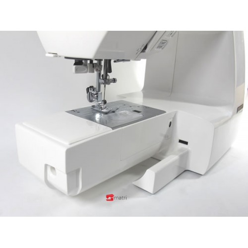 Швейная машина Janome 4120 QDC