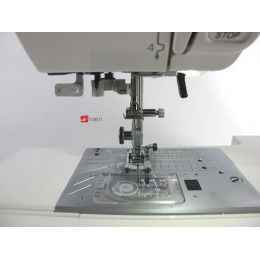 Швейная машина Janome 4120 QDC