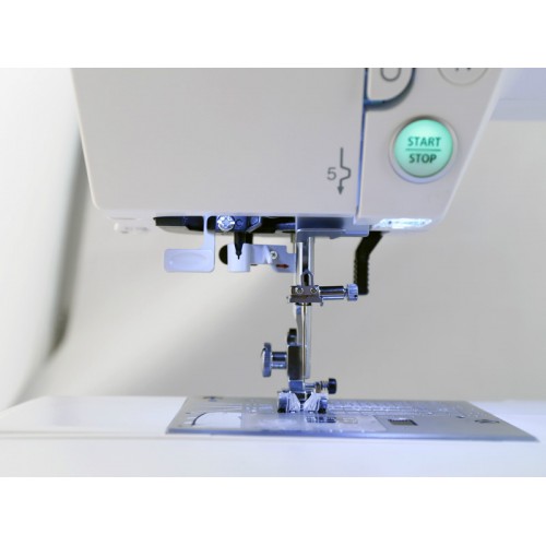 Швейная машина Janome Decor Computer 7060