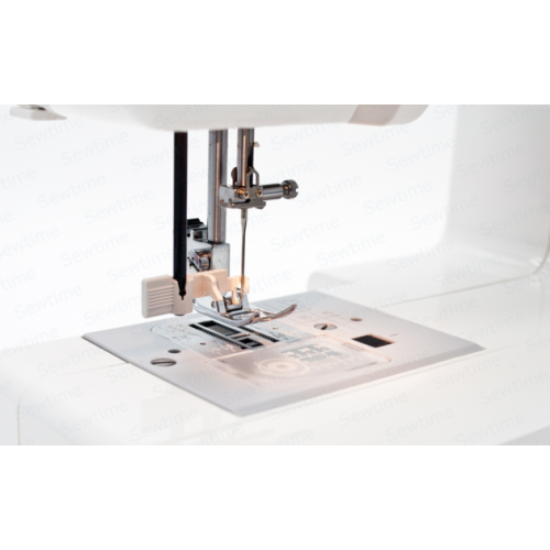 Швейная машина Janome 5117