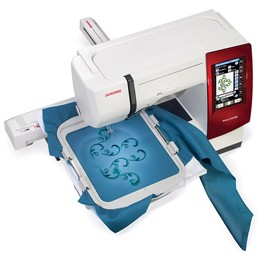 Швейно-вышивальная машина Janome Memory Craft 9900